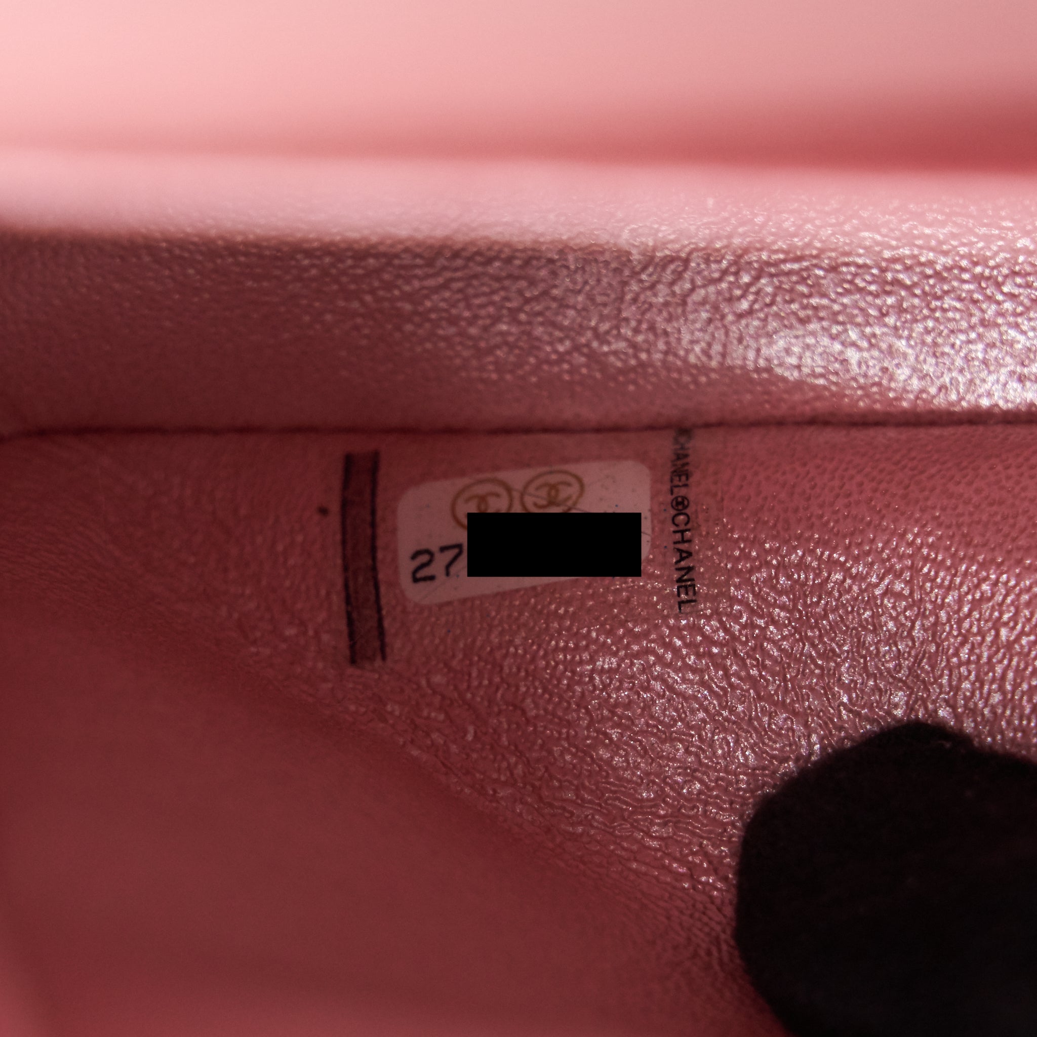 CHANEL IRIDESCENT PEARLY PINK MEDIUM CLASSIC DOUBLE FLAP BAG CAVIAR WITH LGHW - Image 12