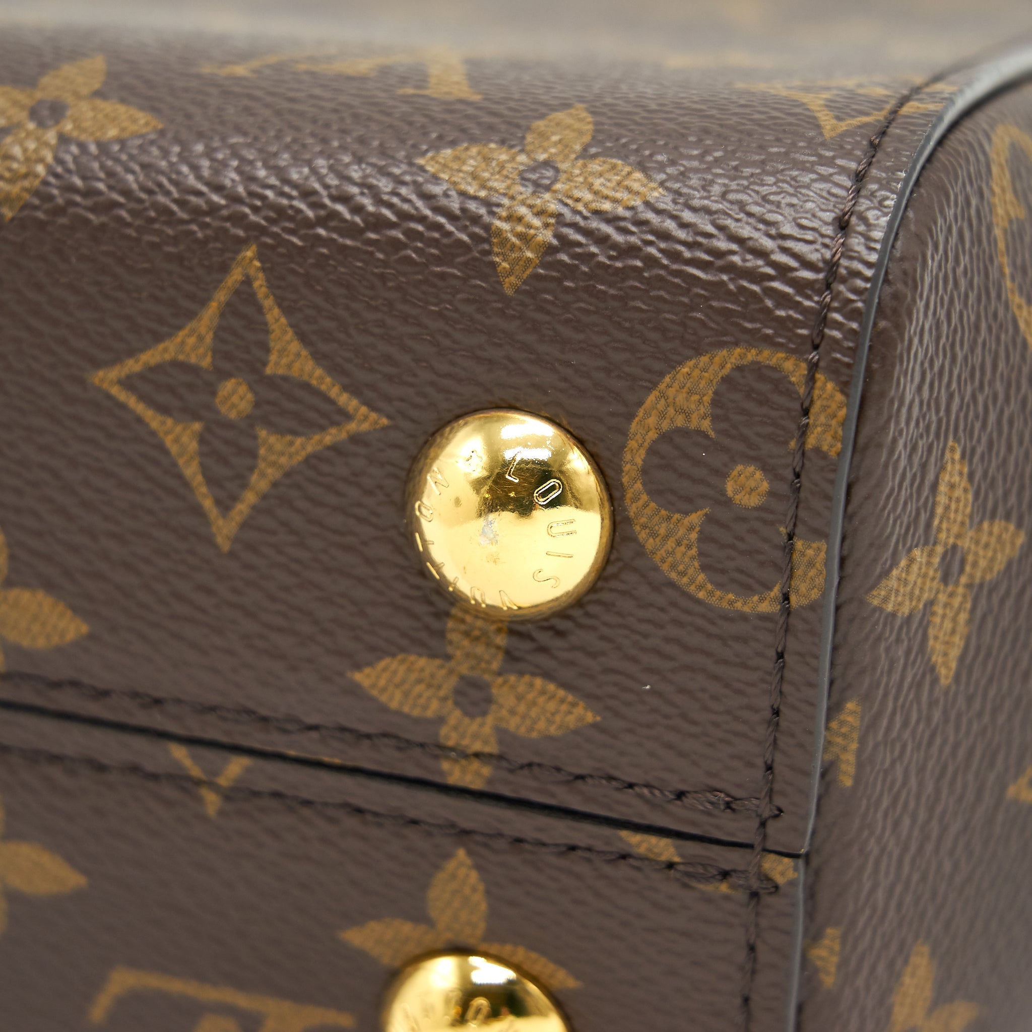 LOUIS VUITTON CLUNY BB MONOGRAM CANVAS - Image 9