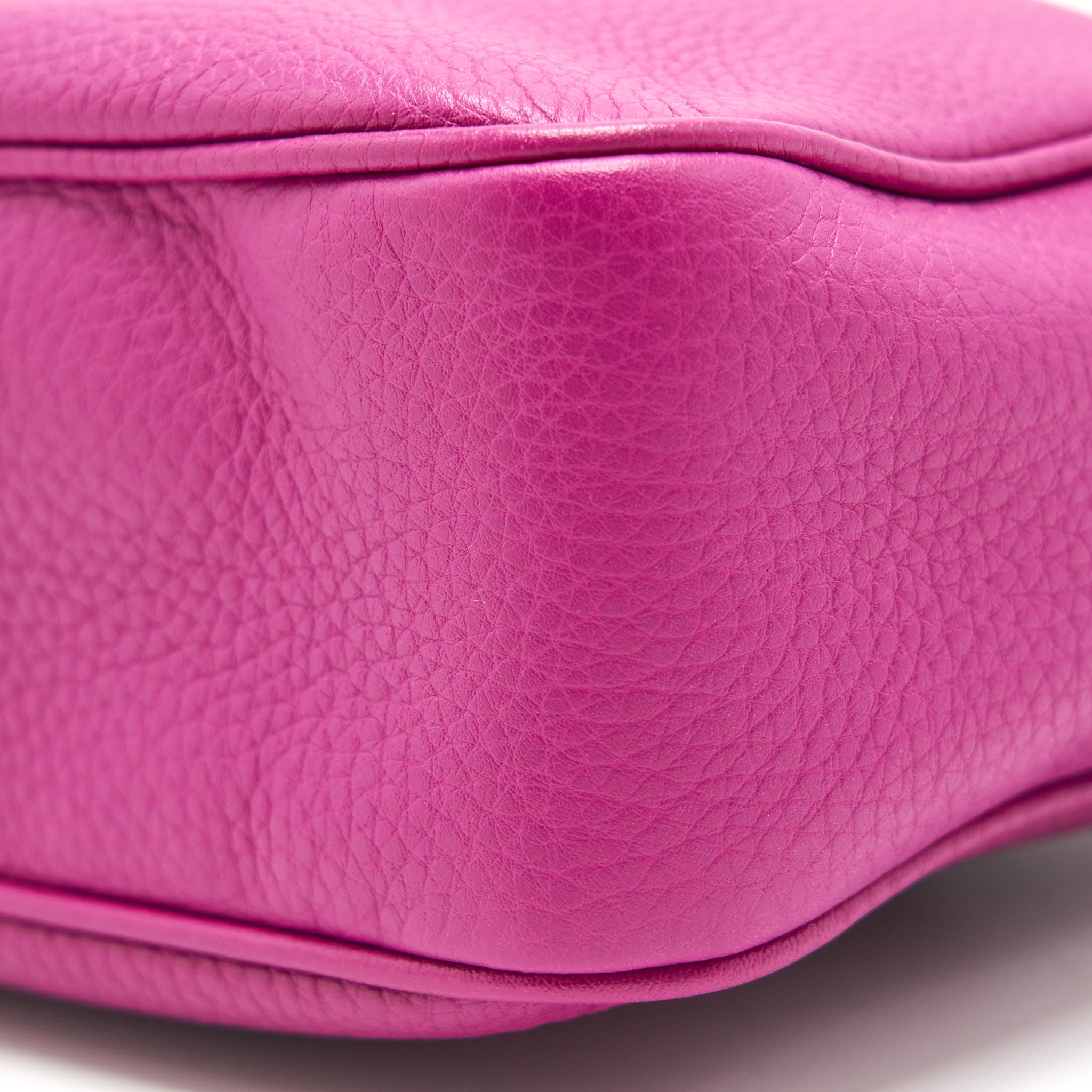 GUCCI SOHO SMALL LEATHER DISCO BAG HOT PINK - Image 7