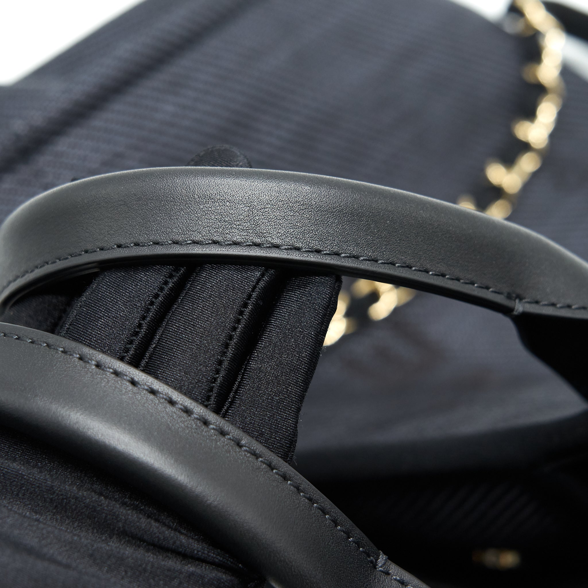CHANEL MEDIUM DEAUVILLE TOTE IN BLACK GHW - Image 12